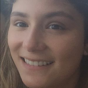 Meet your Posher, Alexandra